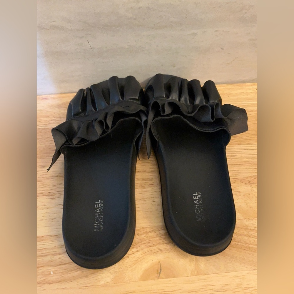 MICHAEL Michael Kors Bella Sport Slide Sandals. - Picture 5 of 11